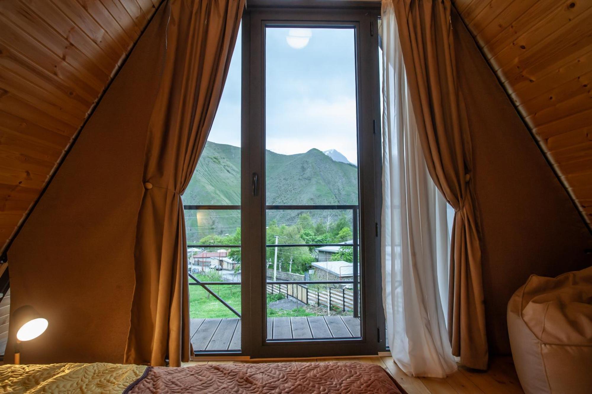 Sunset Cottage Kazbegi Stepantsminda Exterior foto
