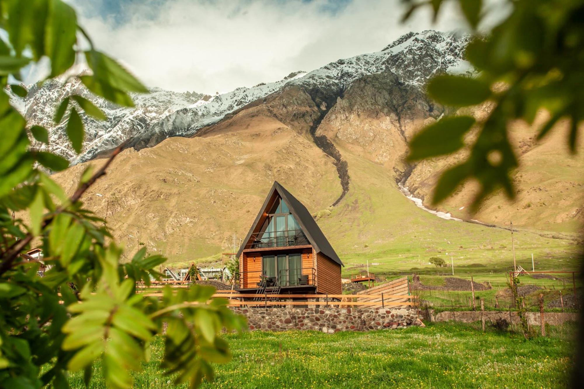 Sunset Cottage Kazbegi Stepantsminda Exterior foto