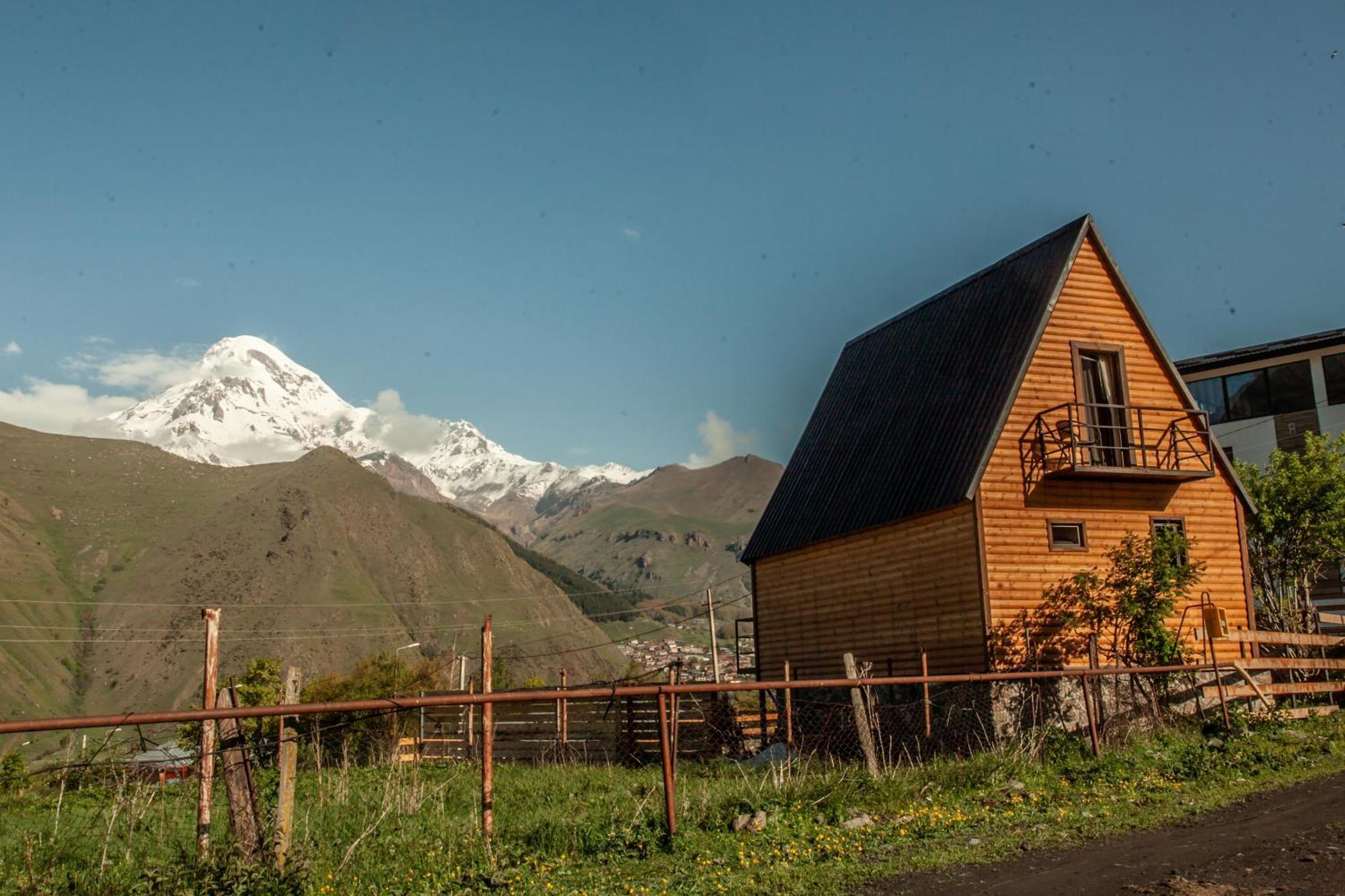 Sunset Cottage Kazbegi Stepantsminda Exterior foto